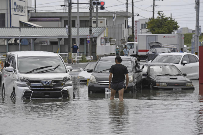In Japan, one dead and two missing in torrential rains - Vimarsana News