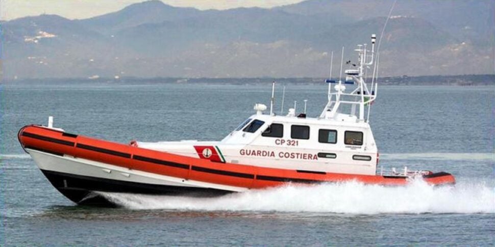 The coast guard rescues a person in distress aboard a canoe in Sellia Marina