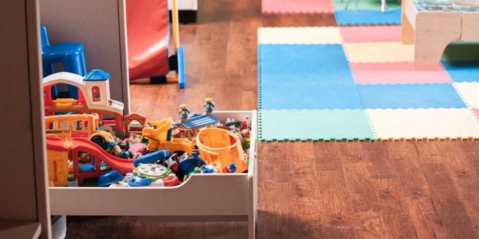 Child dies from overdose, Fentanyl and other drugs found hidden in nursery hatch