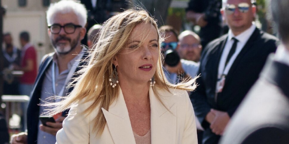 Giorgia Meloni: "The spread doesn't worry us. But there are already those who name the ministers for a caretaker government"