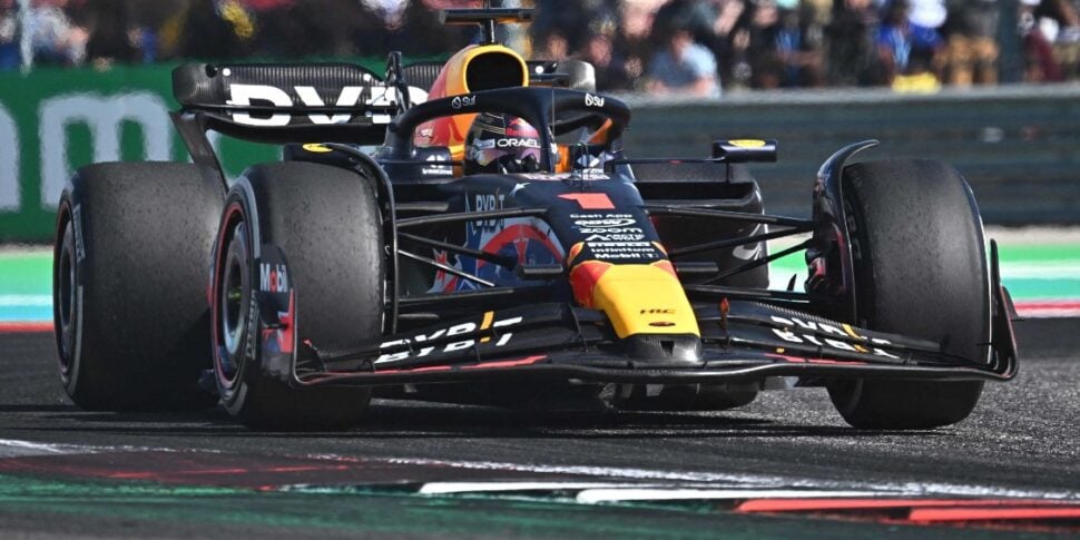 US GP, Verstappen triumphs in Austin.  Leclerc's Ferrari in sixth place