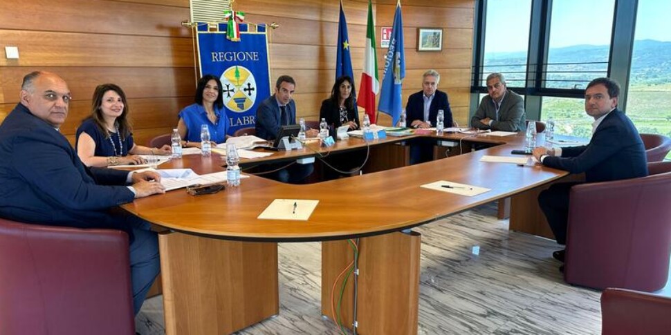 Calabria: green light from the Regional Council for measures on education, training and confiscated assets
