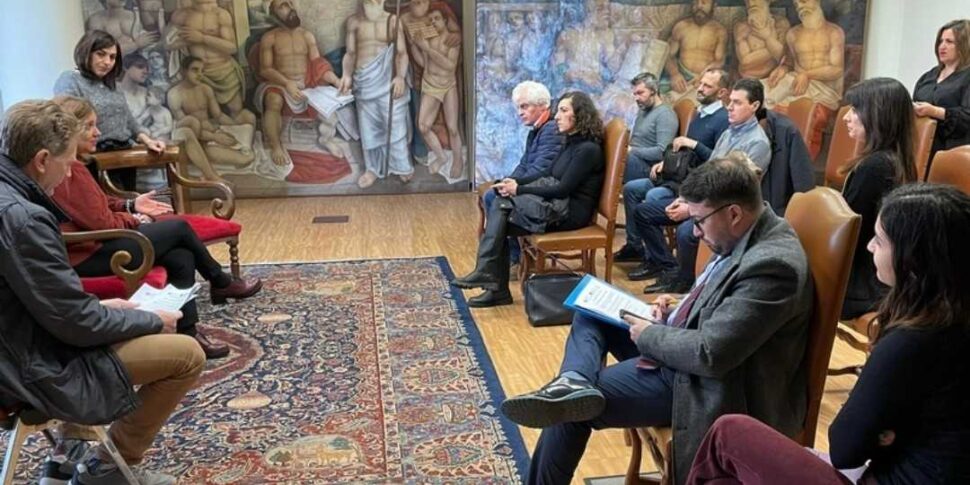 It makes, 600 thousand euros more coming to create innovative businesses