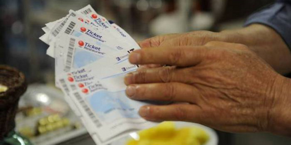 Meal voucher scam, former Calabria Museums official under investigation.  Kidnapping in the Cosentino area, involving 6 other people