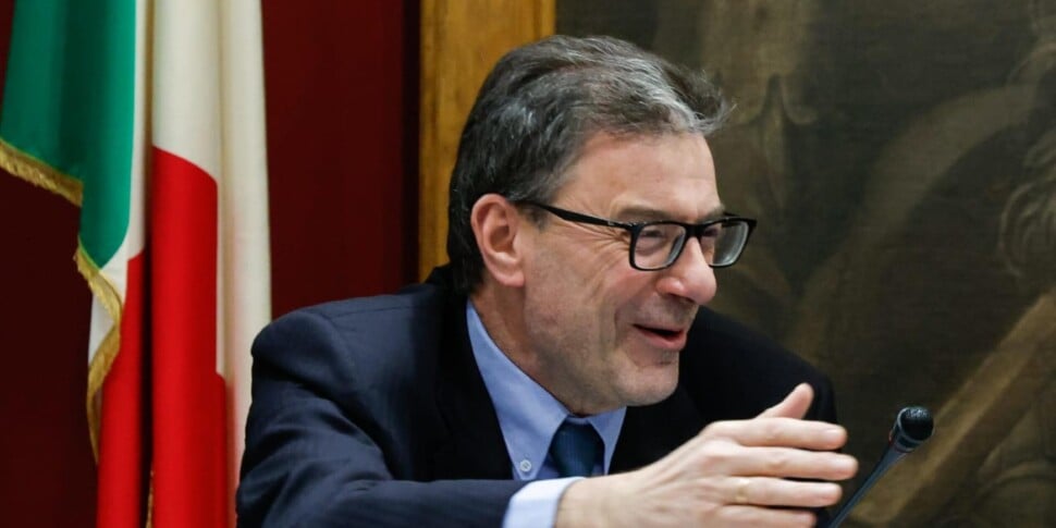 Minister Giorgetti in the Chamber: "All public finance balances have improved".  And on the Bridge: "The contribution of Sicily and Calabria is correct"