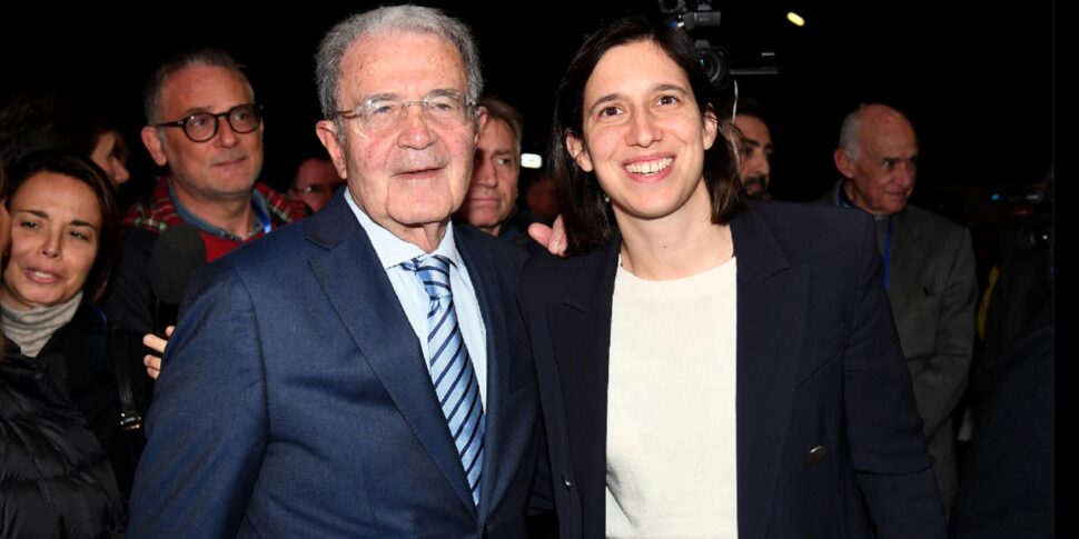 Prodi launches Elly Schlein: she can federate the centre-left.  The secretary of the Democratic Party: "Ready for the TV discussion with Giorgia Meloni"