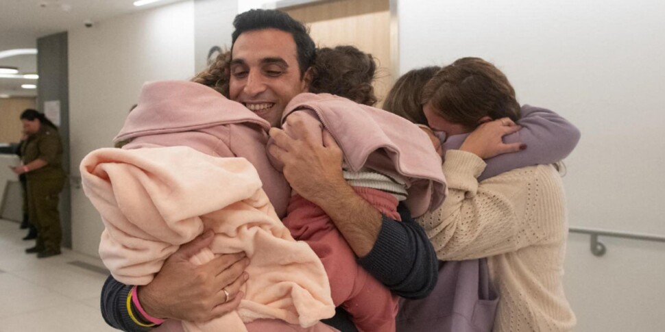 Truce in the balance then the agreement on the hostages holds: 13 Israelis and 39 Palestinians freed