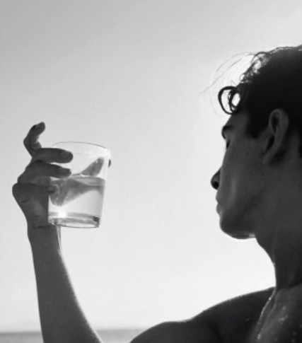 That island of Nonò between enchantment and prison.  The narrative debut of Palermo bookseller Claudia Lanteri