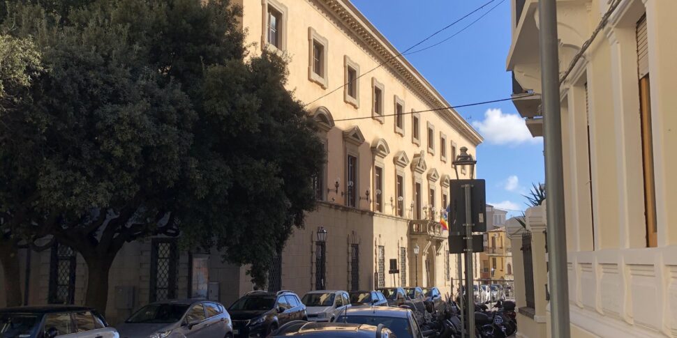 The knots of the Catanzaro administration between political cut and waste contract