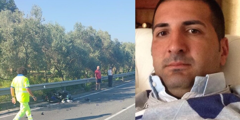 Corigliano Rossano, terrible crash between a motorbike and a car on the state road 106. 40-year-old entrepreneur dies
