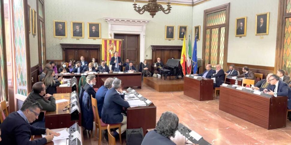 Cutting without impetus to the Municipality of Catanzaro, the issues after Scalise and Arcuri
