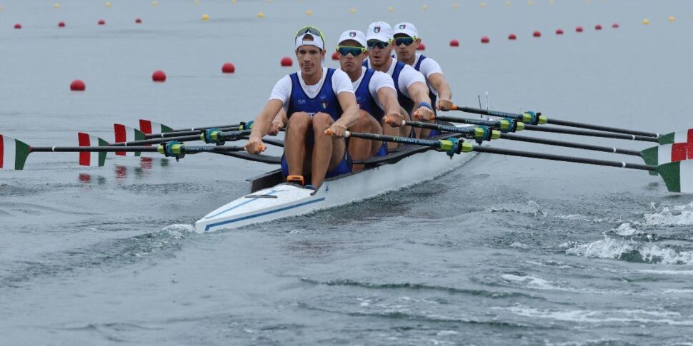 Italy wins silver in the rowing quadruple dedicated to Mondelli: "It's all for you"