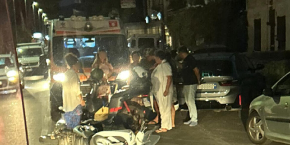 Messina, car-scooter collision in Granatari: a young man injured. A pedestrian hit on Viale Gazzi