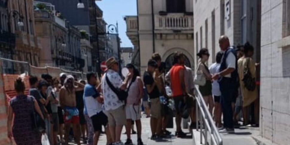 Reggio, the archaeological museum is full of visitors
