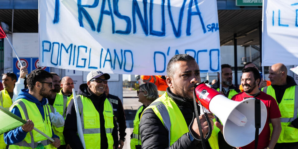 Stellantis crisis, Trasnova workers on standby: Pomigliano stopped