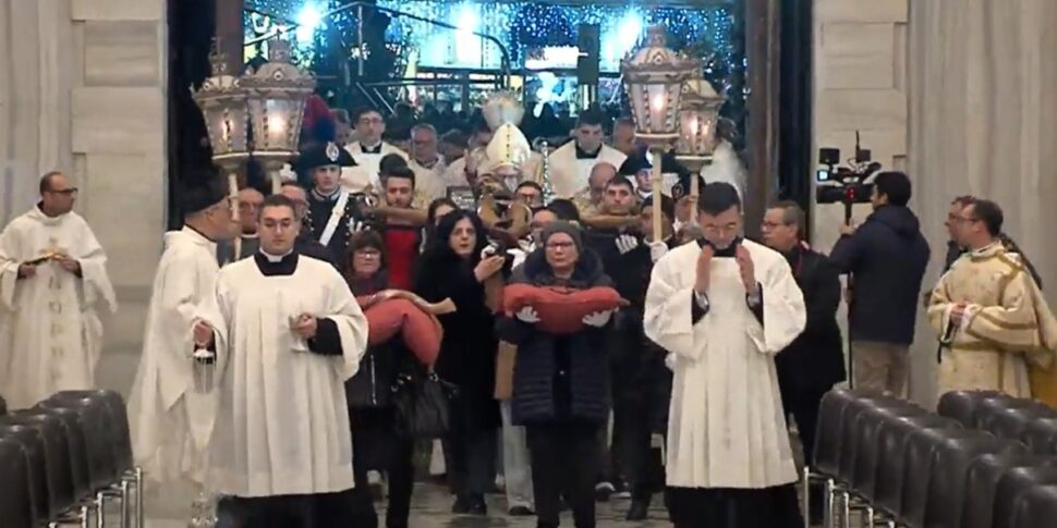 Messina, the Jubilee of hope has begun. Over 2000 faithful in the Cathedral