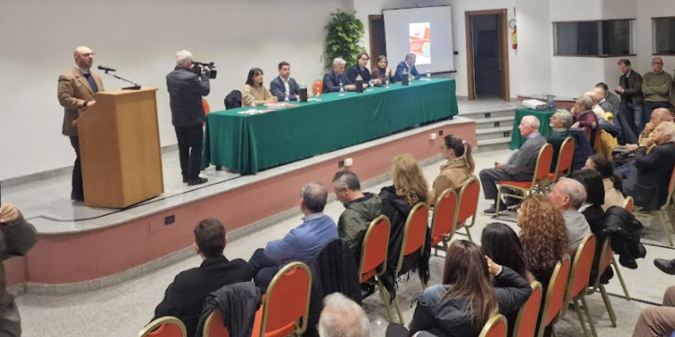 Single city Cosenza-Rende-Castrolibero, a strong "No" is raised from Campagnano to the administrative synthesis project