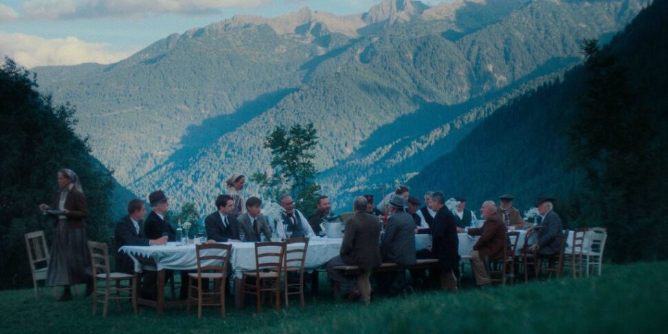 The film "Vermilion" nominated for the Golden Globes as best foreign film