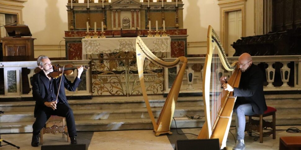 The last appointment of Zitello and Renzi's mini tour is in Syracuse