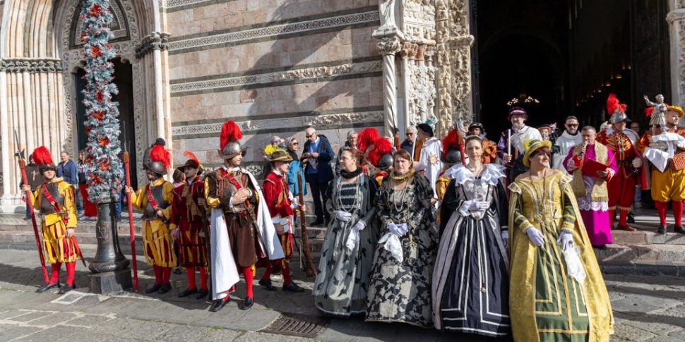 Messina immersed in history with its knights of the Star