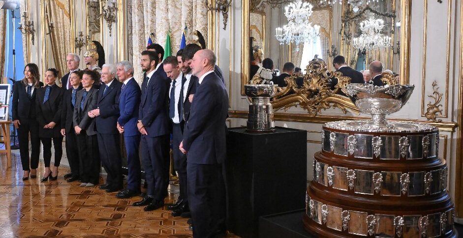 Italtennis at the Quirinale without the number one, Mattarella: congratulations to Sinner, extraordinary team ". Binaghi:" The absence of Jannik? The president understood "
