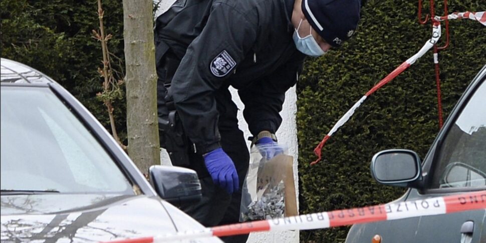 Auto falls on the manifestation of the unions in Munich: one dead and 28 wounded, involved children. The driver stopped