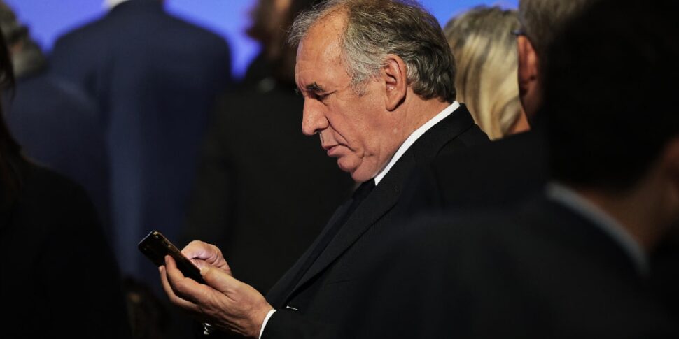 France, Bayrou at the test of the fire on the financial. The premier will put the trust, the pen and PS still uncertain