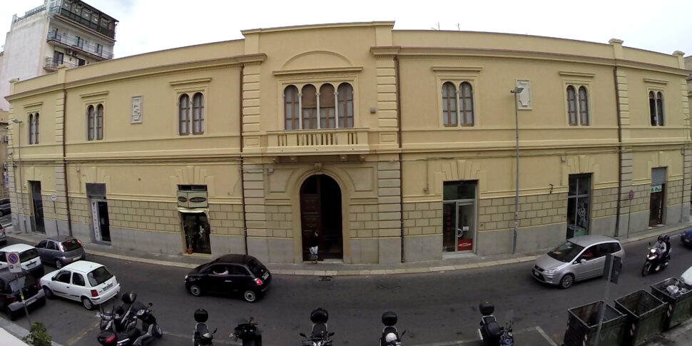 Reggio, the Ministry against the Unidant