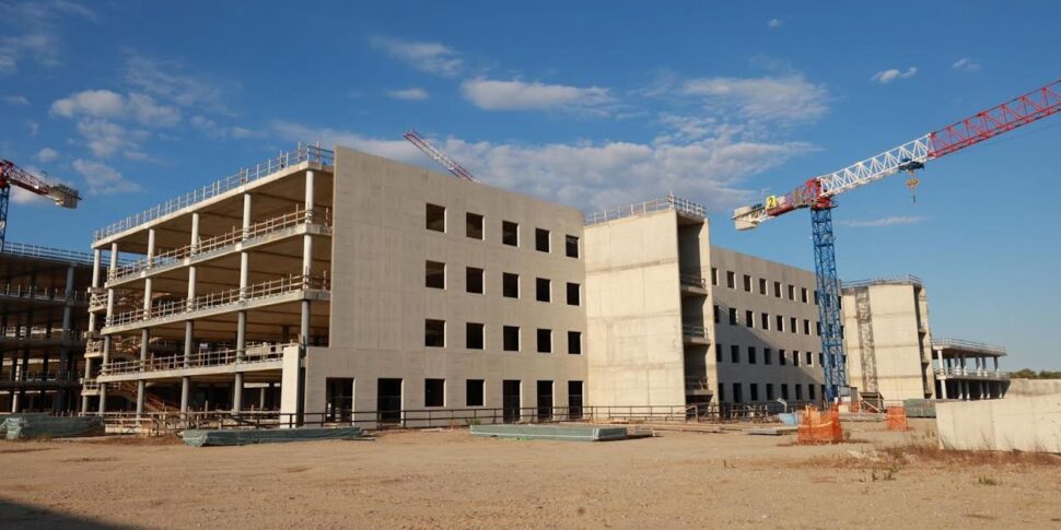 Special powers for the new hospitals in Calabria, Occhiuto awaits another assignment