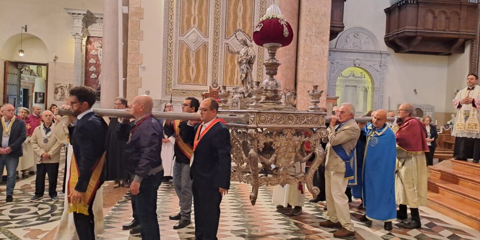Messina prepares the celebrations for her patron saint, the start today with the translation of the image of the Blessed Virgin Mary at the main altar