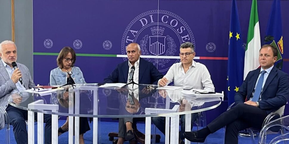 The mayor of Cosenza explains the recipe for financial remediation