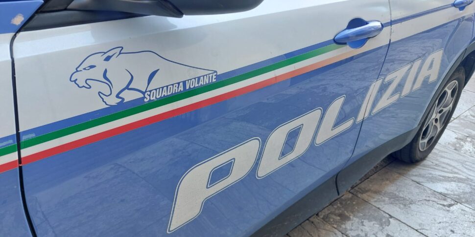 A 34 -year -old arrested in Reggio: he threatened to cut his throat to the policemen in a service area of the north area