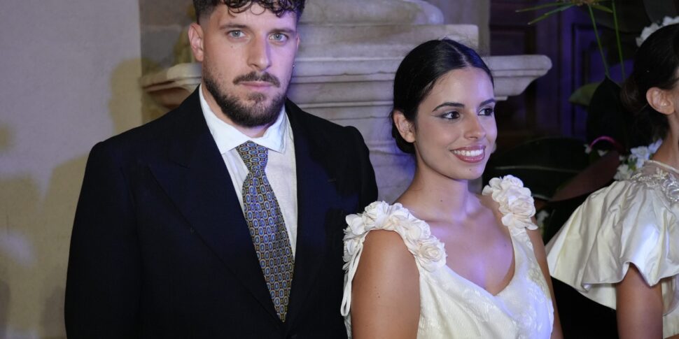"Brides, a century of elegance": the great beauty of Sicilian fashion enchants myrtle photo