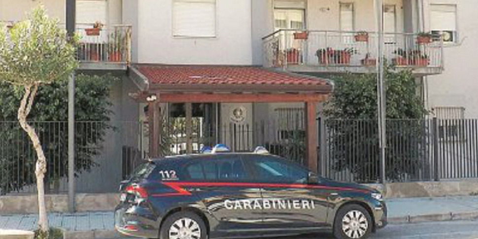 Capo d'Orlando, found a shop base in an abandoned cottage