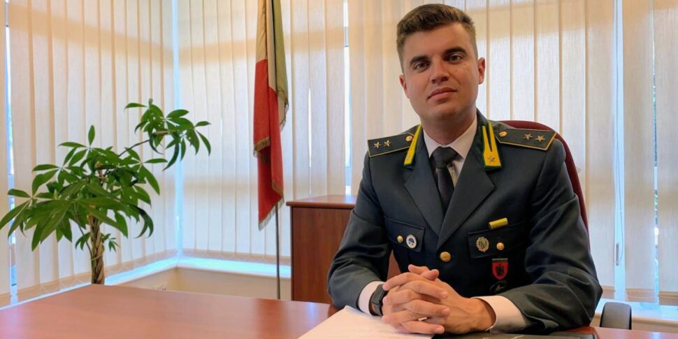 Change at the top of the Guardia di Finanza of Taormina: the Lieutenant Dante Calabrese takes over the major Bourbon