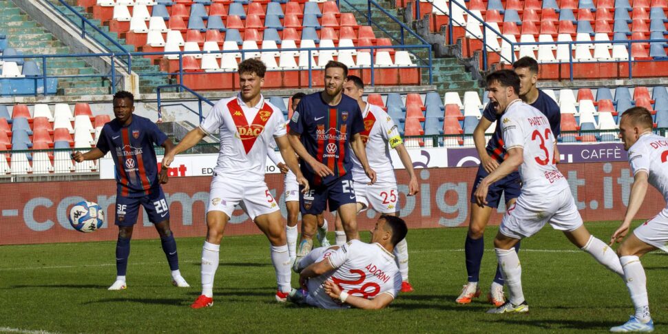 Cosenza, also greets Zilli. There is an agreement with Frosinone