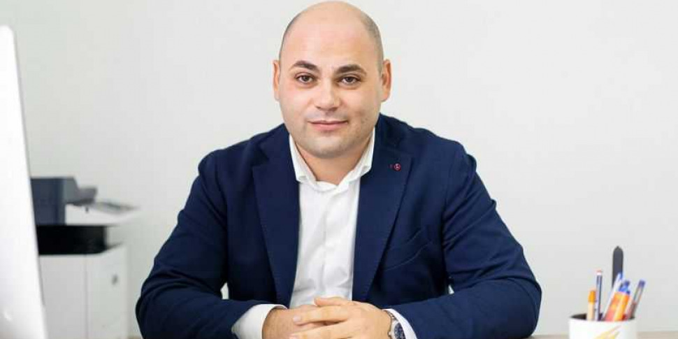 Crotone, visit of Minister Giuli: for the provincial secretary of the Democratic Party Barberio "An electoral farce"