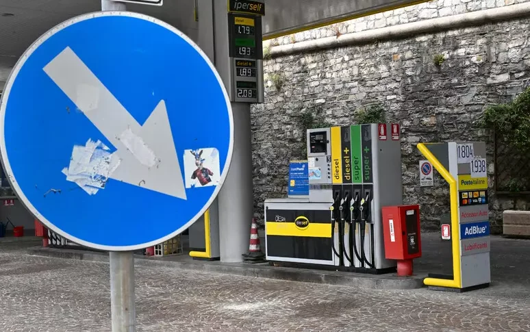 Falling petrol, full less expensive for mid -August. Mimit, prices at minimums since 2021. Consumers: "It is not enough"