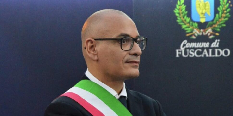 Ferragosto a short ... of water in the Tyrrhenian Cosentino: 23 the municipalities concerned. Middea, mayor of Fuscaldo: "Thousands of citizens and dry tourists"