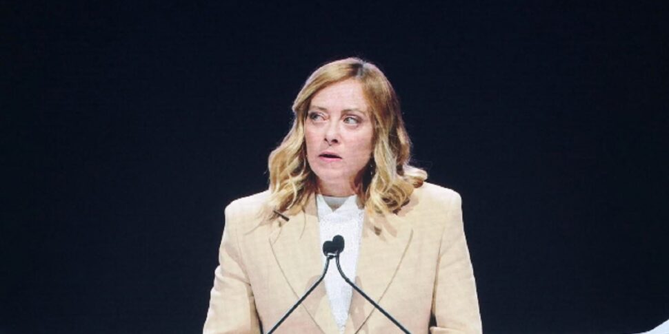 For Meloni crucial moment on Ukraine: "Let's stay united"