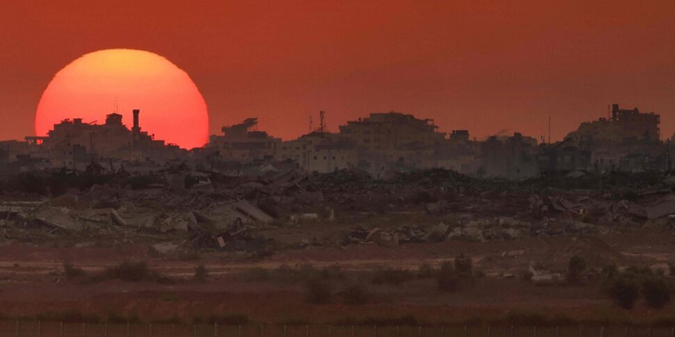 Israel approves the plan that divides the West Bank: "After the illusion of the Palestinian state". The EU protests