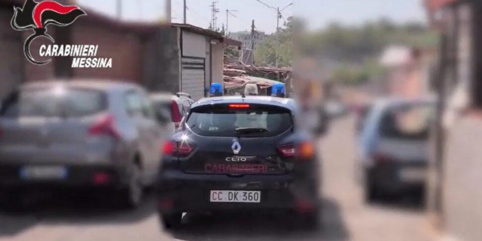 Messina, a drug dealing square dismantled at the Aldisio village: three arrests