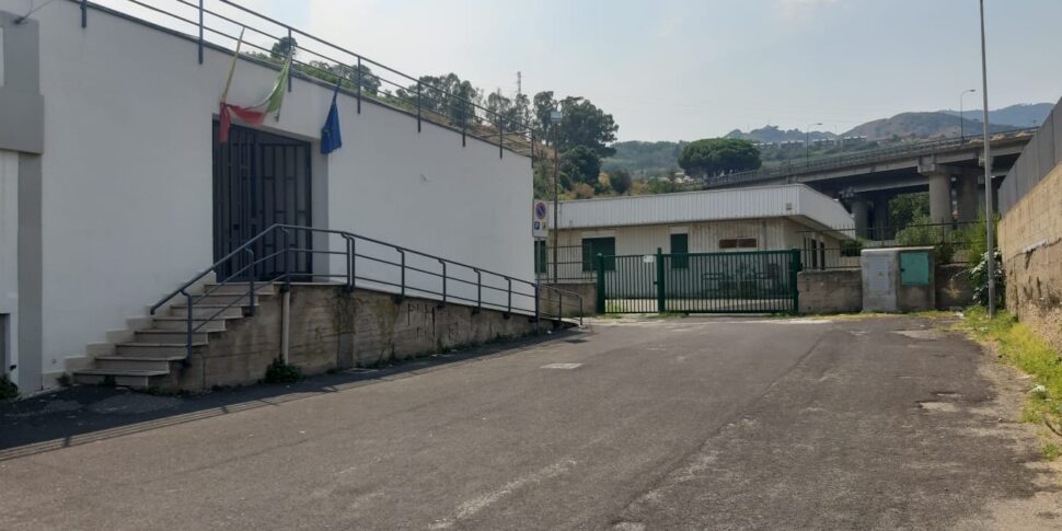 Messina, raid of vandals at the III neighborhood headquarters: damaged cables and distributors