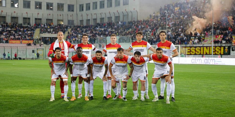 Messina remains "suspended". Who will build the team?