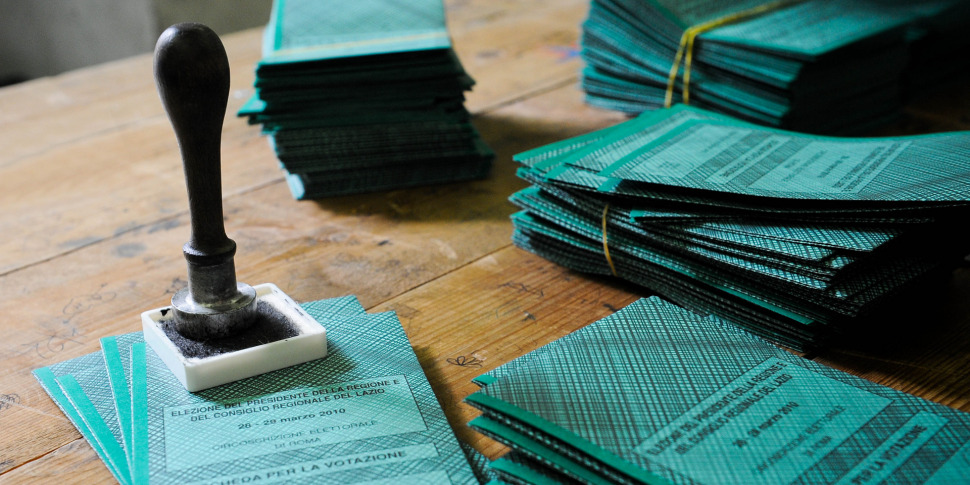 Regional in Calabria, multiple mayors and "recognizable" faces against abstainsonism