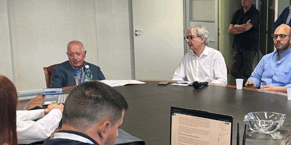 Rende, the announcement of Sandro Principe: "Ready with the Union of Municipalities". And Montalto appears ...