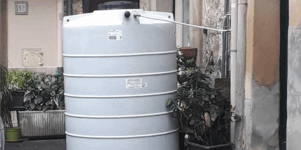 Temporary water in Cosenza, in the neighborhoods of the village you suffer from thirst