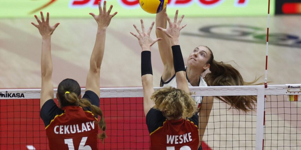 The Italvolley of Velasco scrambles Germany (3-0) and arrives in the quarterfinals of the World Cup