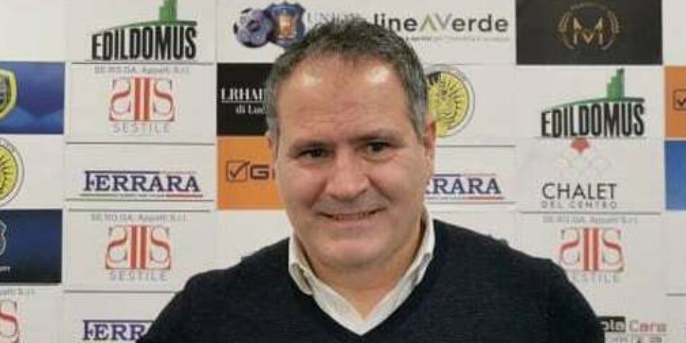 The Messina by Doadi places the first pieces: I embarked on the bench, for the technical area there is Palermo