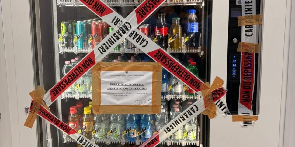 The sale of alcohol in vending machines: seizure and penalties in Crotone